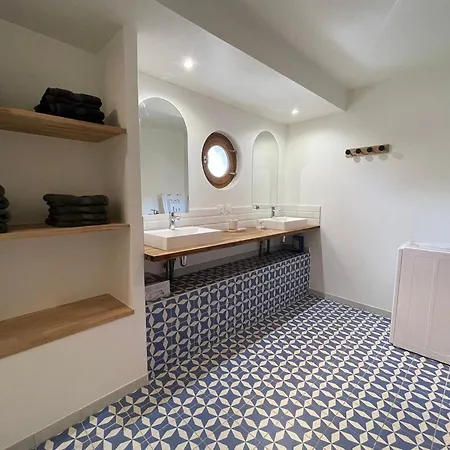 Maisonnette Du Vexin 아파트 에너리